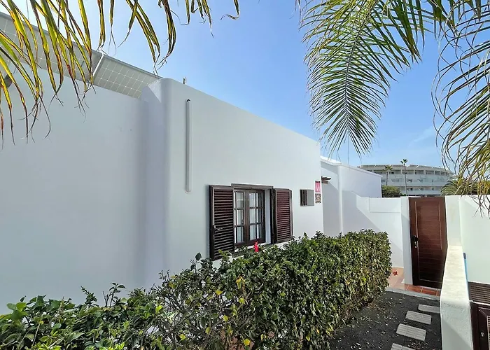 Charlotte Villa