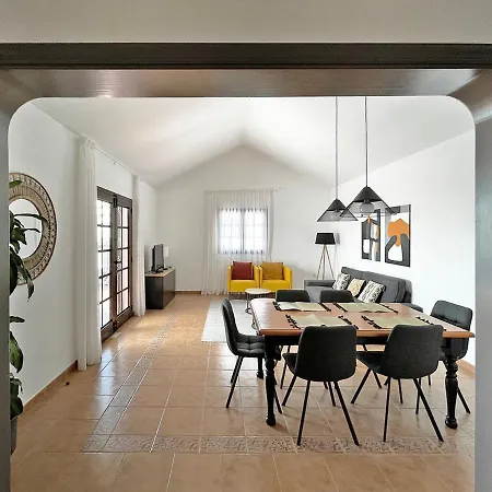 Charlotte Villa
